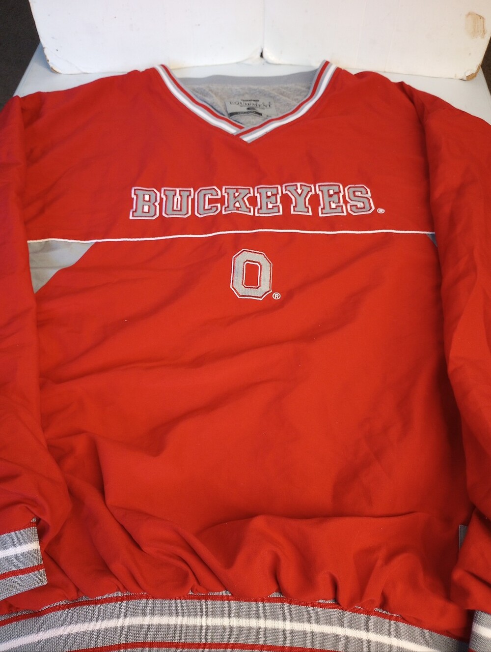 Ohio State Buckeyes Red Colosseum Pullover Sweater Collegiate V-Neck Size Large
